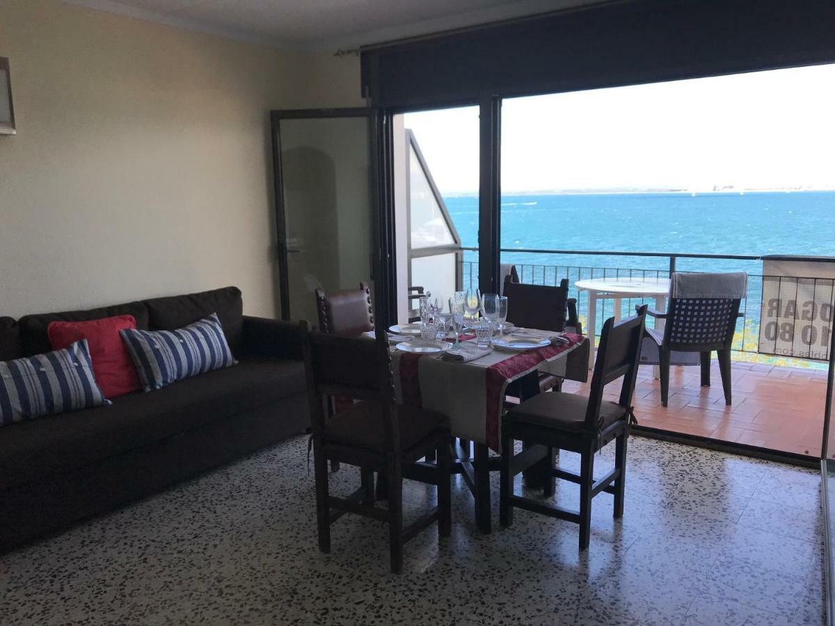 شقة Blue Bay روساس المظهر الخارجي الصورة